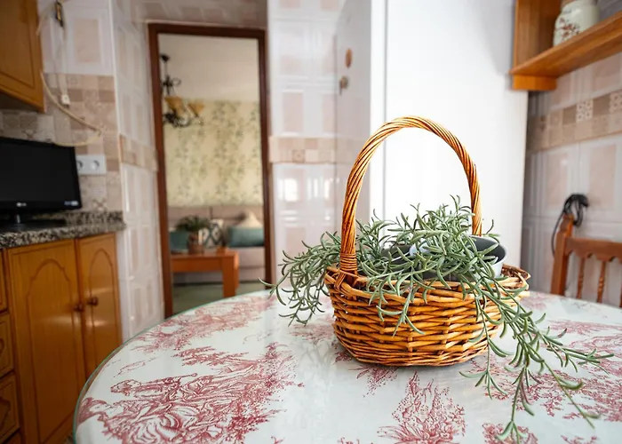 The Pava\'S House